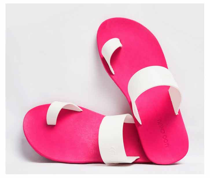POP THUMB PINK SOLE WHITE STRAP
